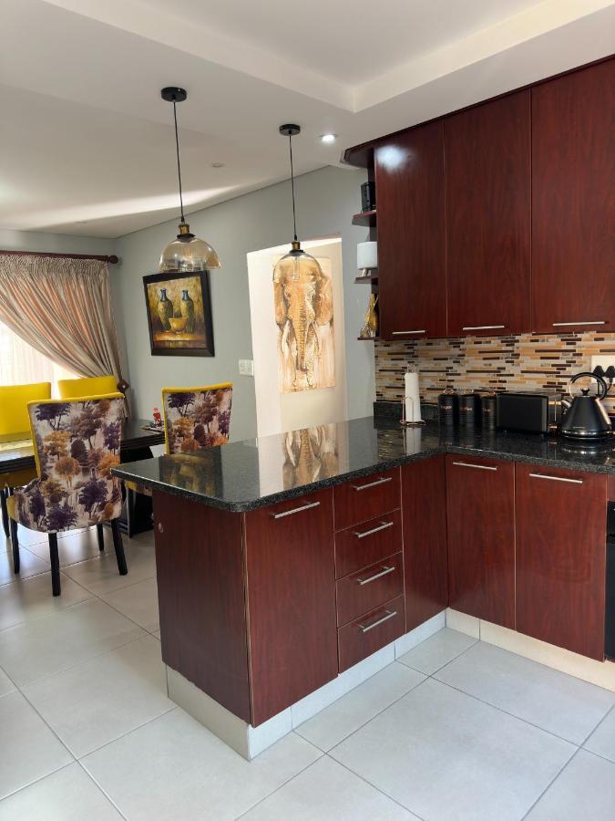 נלספרויט Gardens Villa מראה חיצוני תמונה